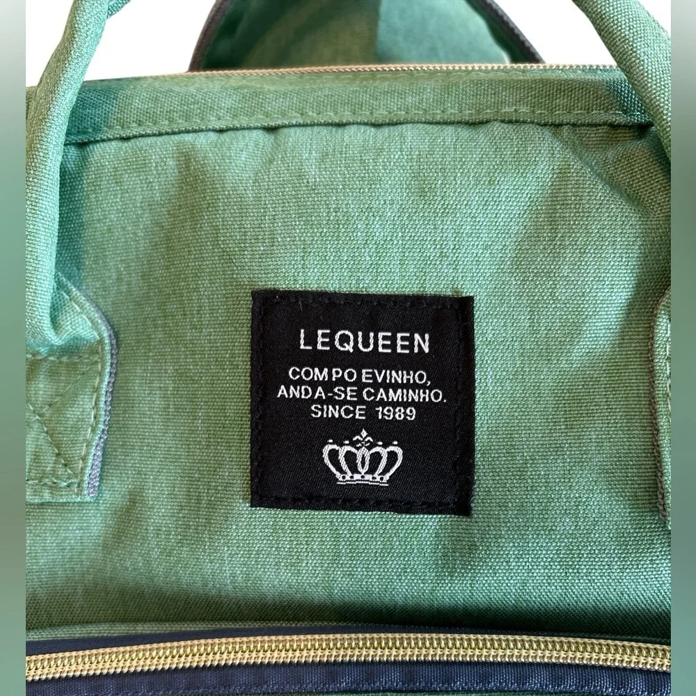 LEQUEEN Baby Diaper Bag Waterproof Backpack Portable Crib Changing Station EUC.